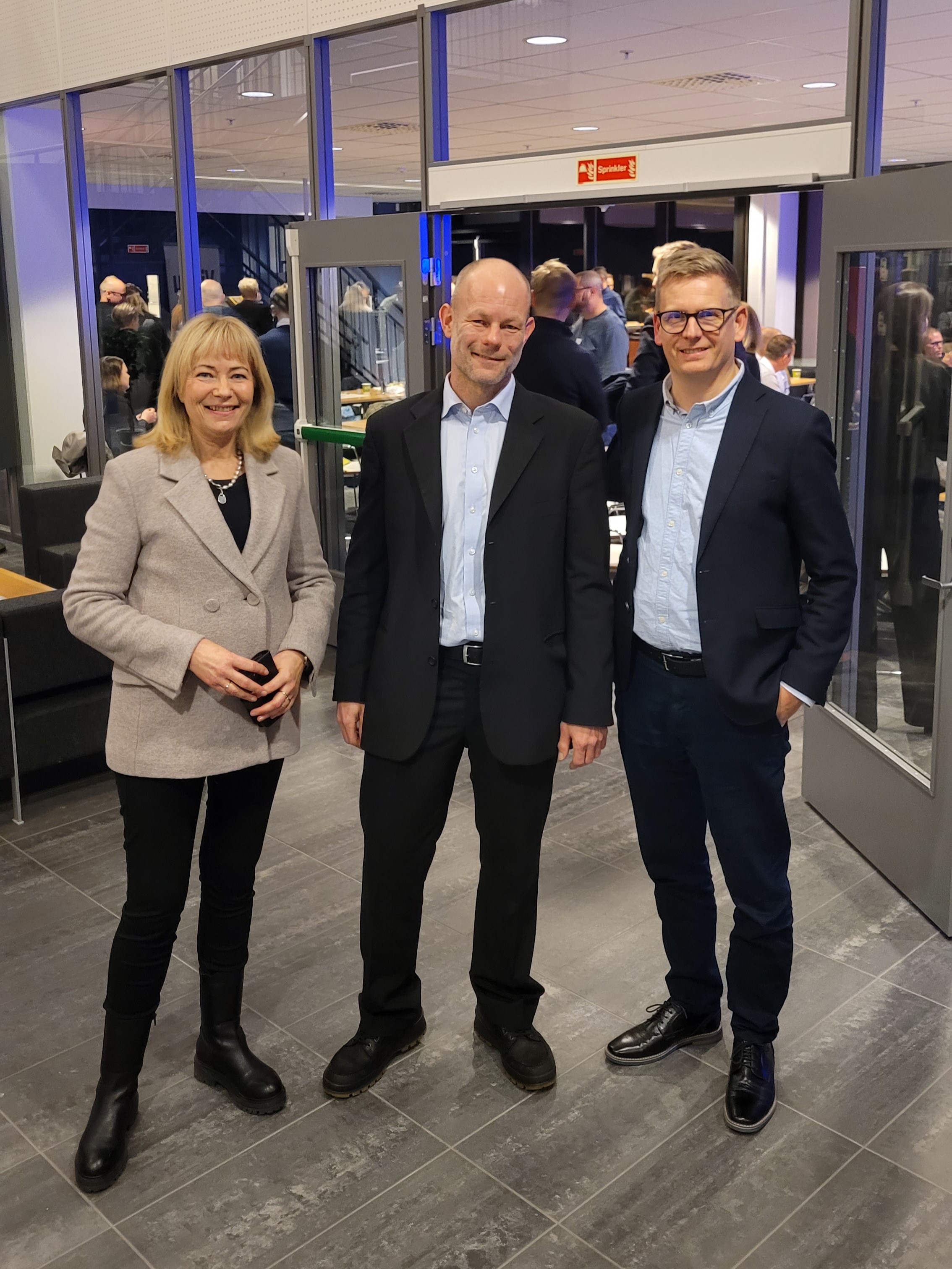 Mette Sannerholt Andersen, Jørund Buen, Einar A. Rørvik folk